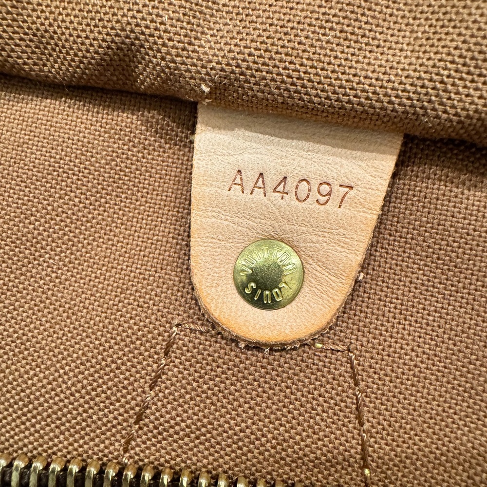 Authentic Louis Vuitton Speedy 35 - Picture 6 of 12